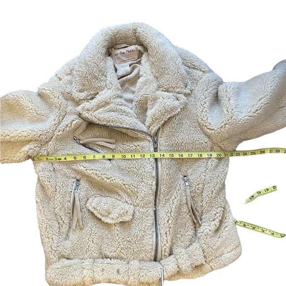 FREE PEOPLE WE THE FREE So Cozy Slouchy Moto Teddy Jacket Beige - Picture 15 of 16